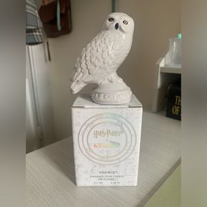 Le Creuset Hedwig Pie Funnel